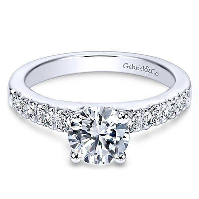 Spotlight on Solitaire Engagement Rings