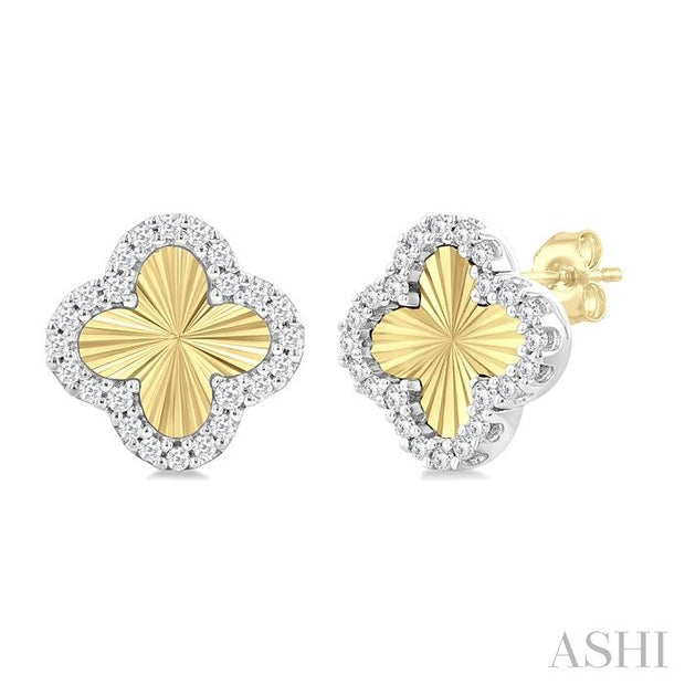 Ashi - Diamond Fluted Clover Post Earrings