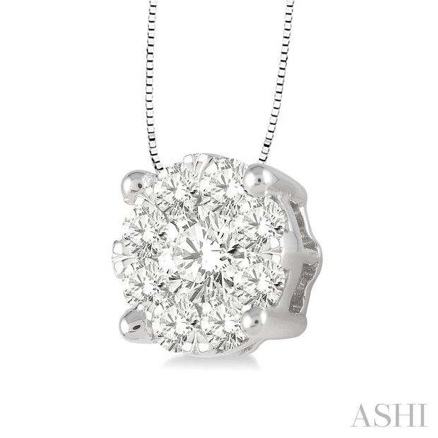 Ashi - 1/2 Carat Lovebright Cluster Diamond Pendant