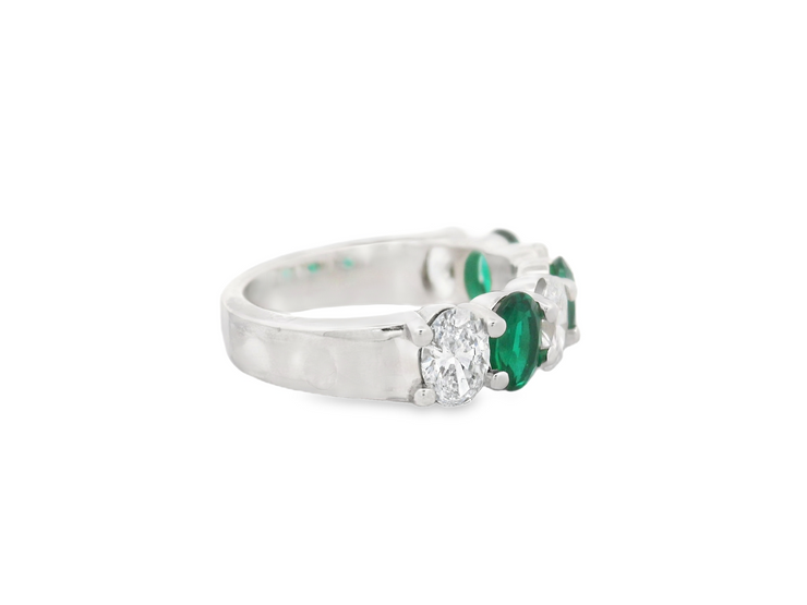 Emerald & Diamond Ring