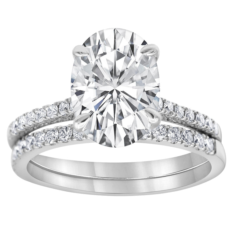 DIAMOND WEDDING SET – 2 CT OVAL CENTER