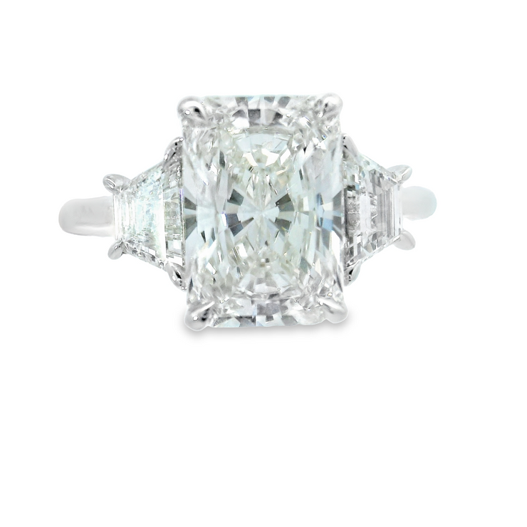 Diamond 3 Stone Ring