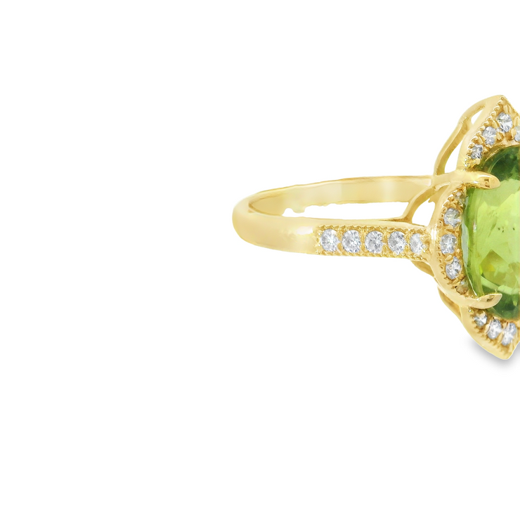 PERIDOT & DIAMOND RING