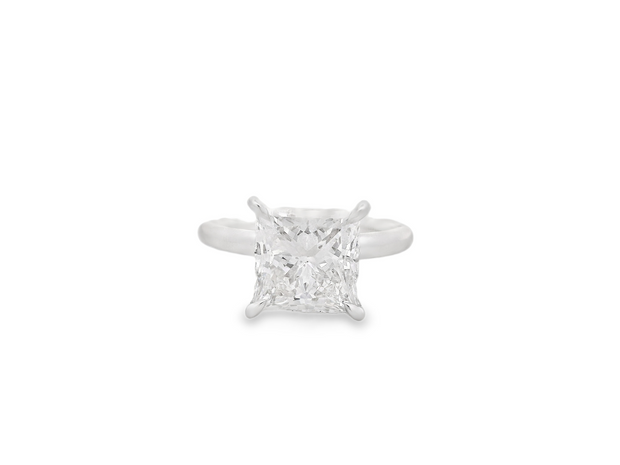 Diamond Solitaire Engagement Ring – 4 Ct Princess Center