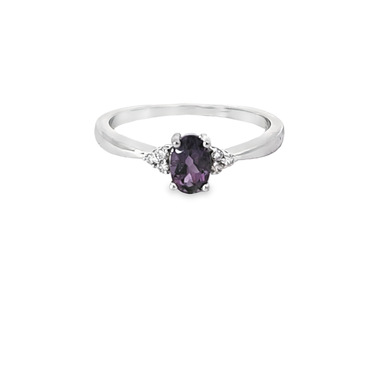 AMETHYST & DIAMOND RING