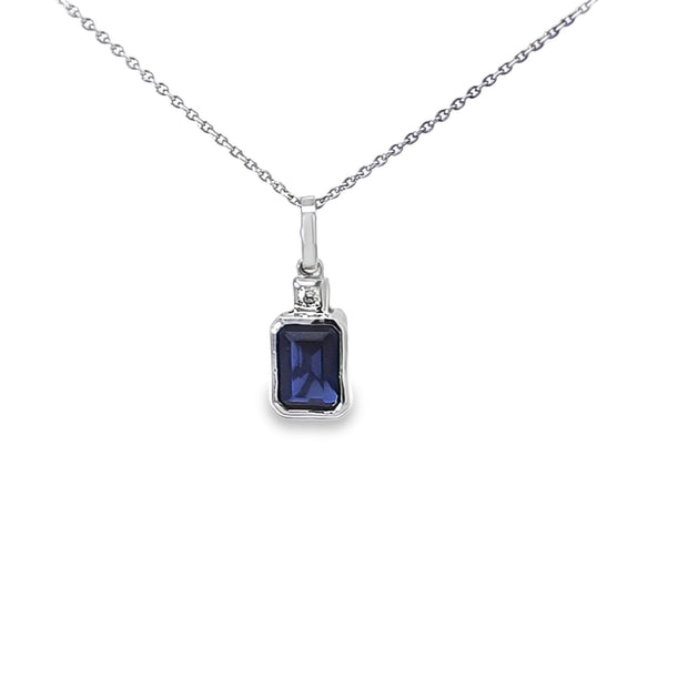 SAPPHIRE & DIAMOND PENDANT