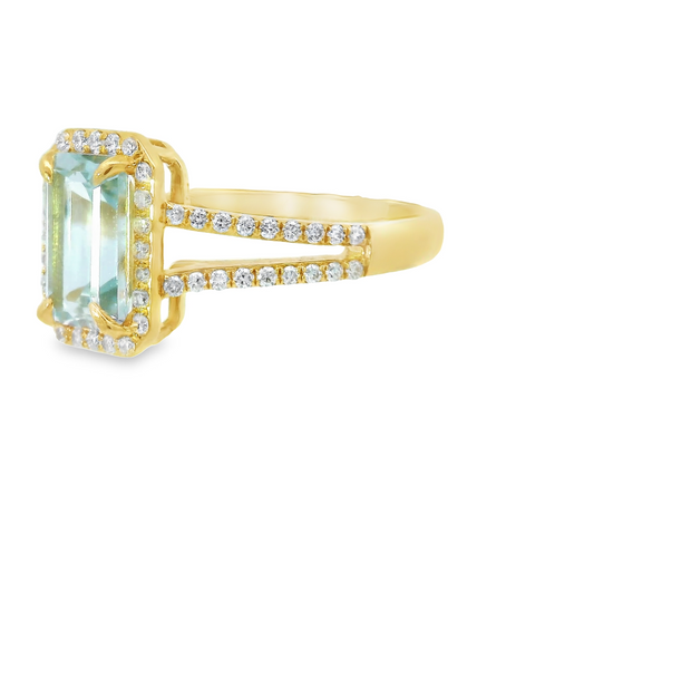 Aquamarine & Diamond Ring
