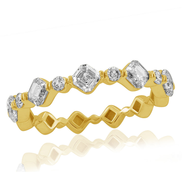 Alternating Shape Diamond Ring