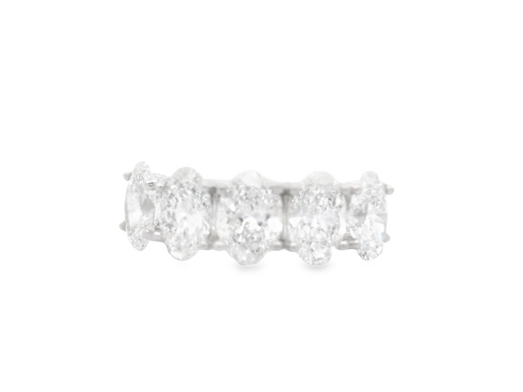 Oval Diamond 5 Stone Band