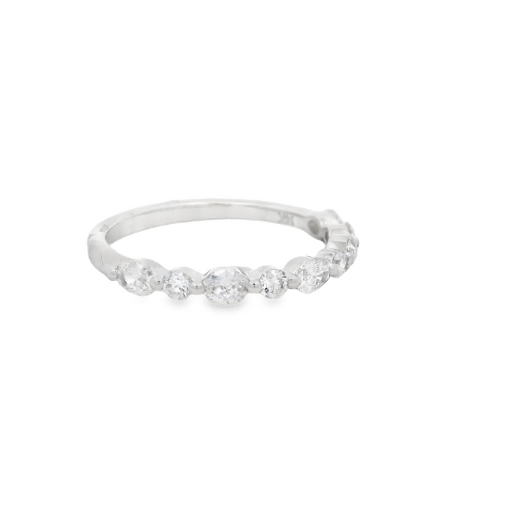 Alternating Shape Diamond Wedding Band