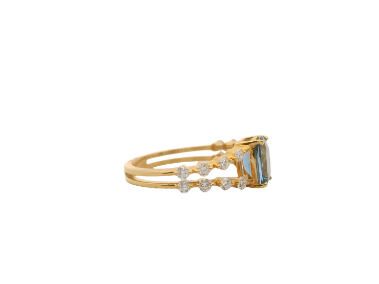 Aquamarine & Diamond Ring