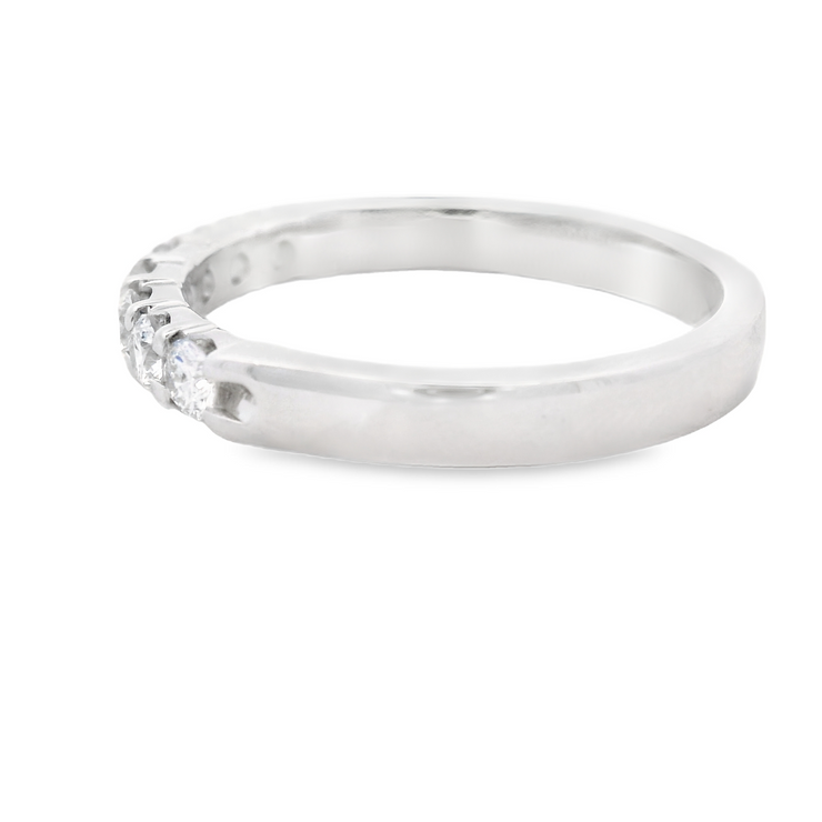 ROUND DIAMOND BAND - 0.50 TCW