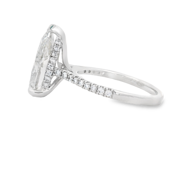 Diamond Wedding Set - 5 Ct Pear Center