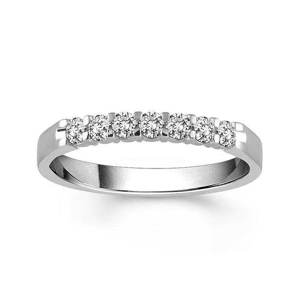 7 STONE DIAMOND WEDDING BAND (.25CTTW)