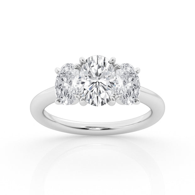 3 STONE DIAMOND RING - 3 CT TOTAL WEIGHT
