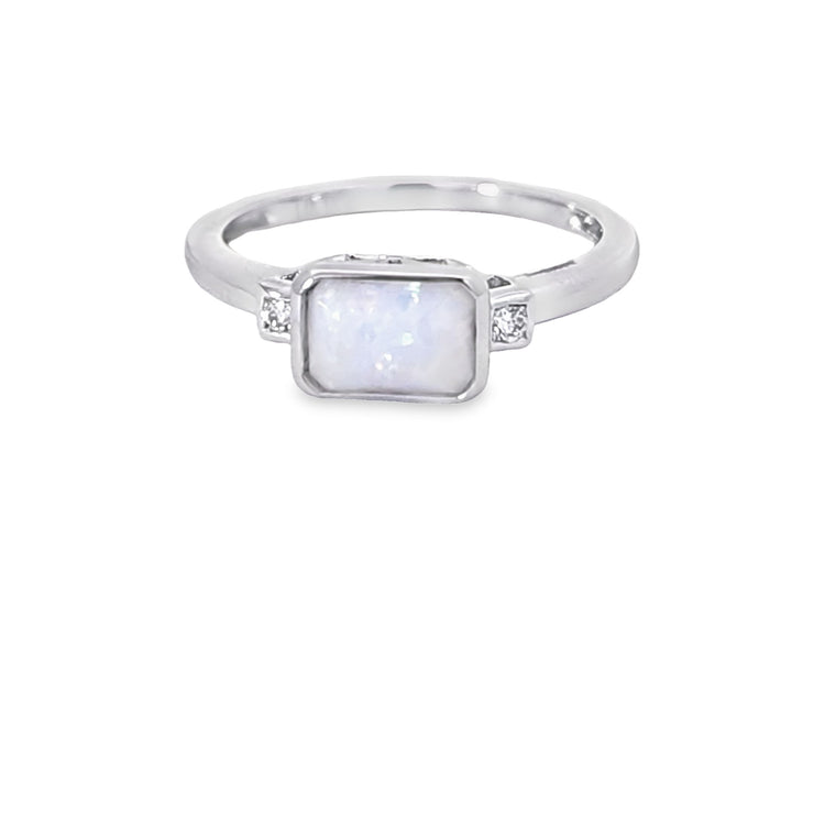 OPAL & DIAMOND RING