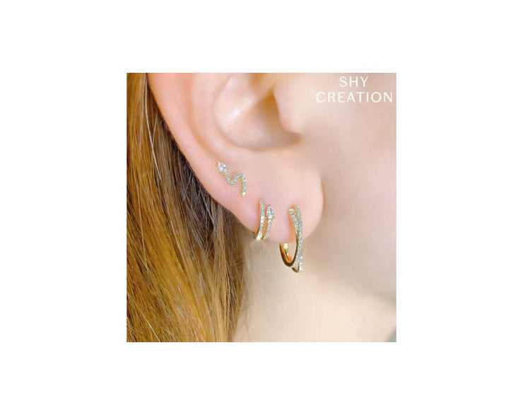 SHY CREATION - DIAMOND CRISS CROSS DOUBLE HOOP EARRINGS