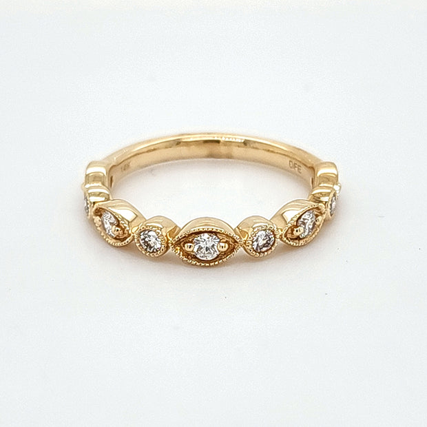 ROUND & ILLUSION MARQUISE DIAMOND WEDDING BAND – 0.30 TCW