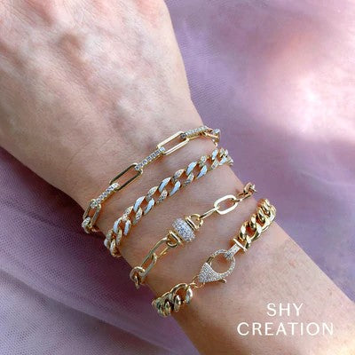 Yellow Gold Diamond Clasp Bracelet