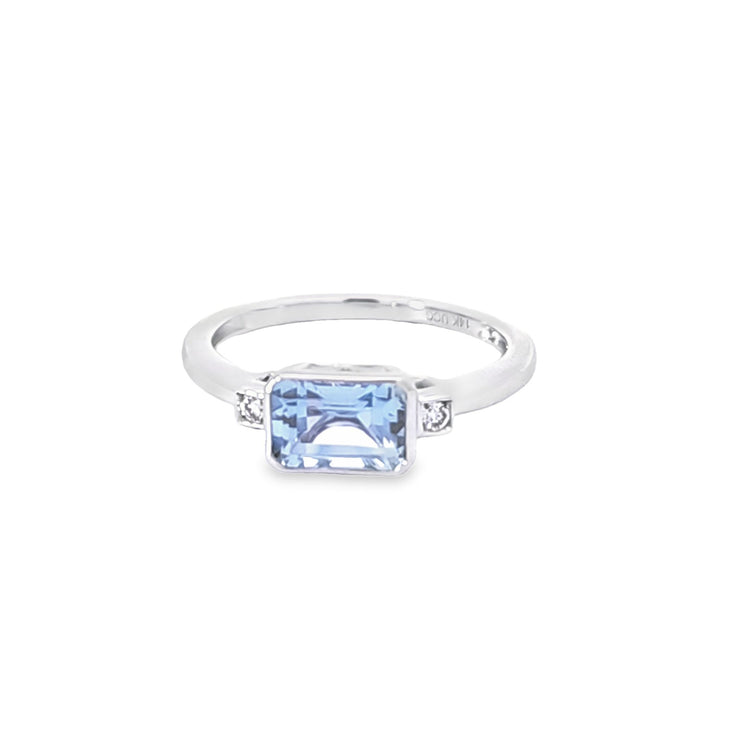 BLUE TOPAZ & DIAMOND RING