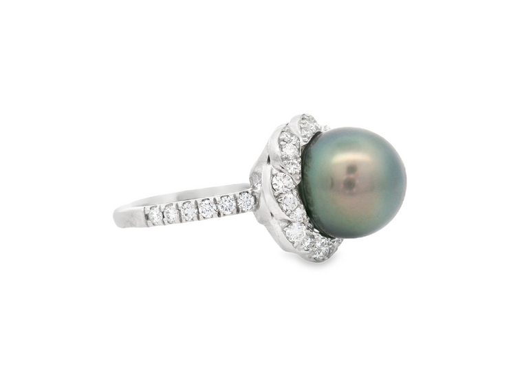 Tahitian Pearl & Diamond Ring