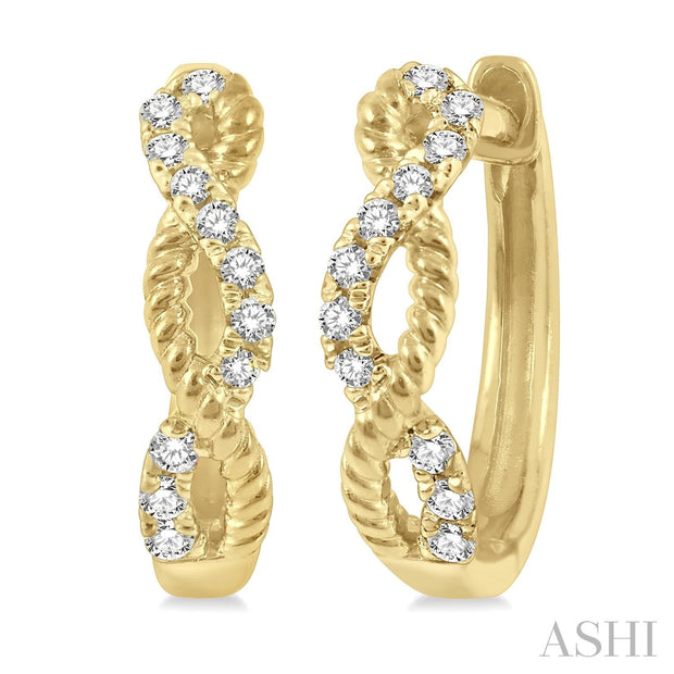 ASHI - PAVE DIAMOND TWIST HOOP EARRINGS