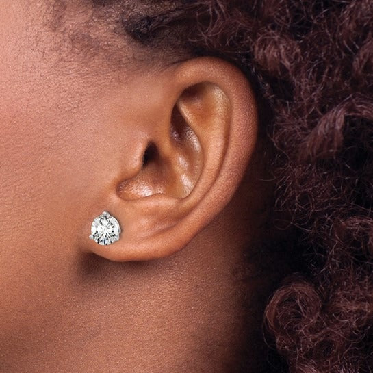 LAB DIAMOND STUDS 5CTW