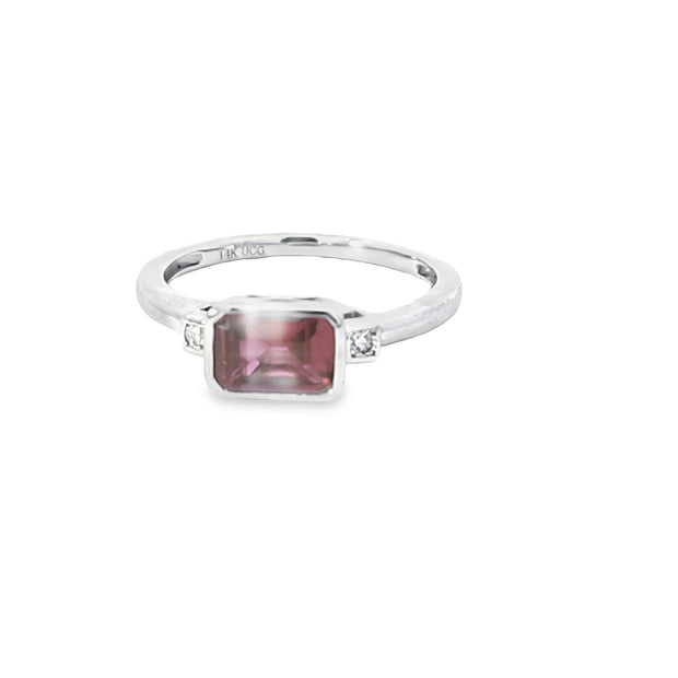 Color Stone Ring