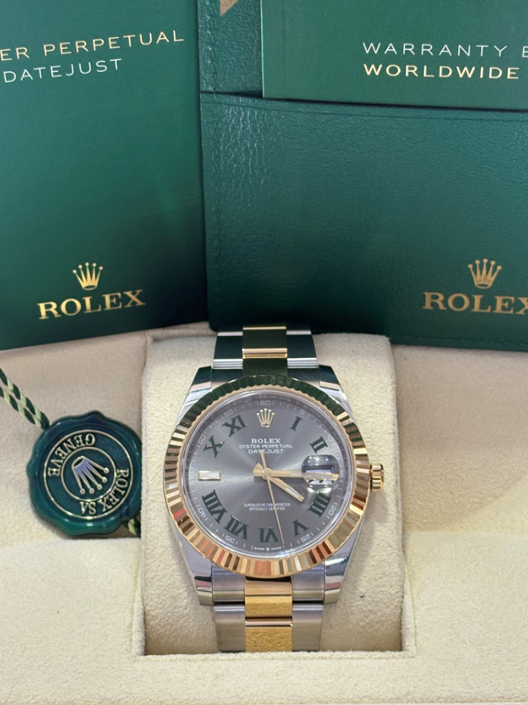時計 ROLEX DATEJUST Rolex Datejust in Oystersteel, Oystersteel and gold, M126234-0051
