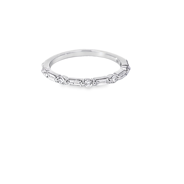 ALTERNATING SHAPES DIAMOND WEDDING BAND – 0.35 TCW