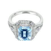 AQUAMARINE & DIAMOND RING