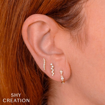 Shy Creation - Tapered Ends Diamond Bar Post Earrings