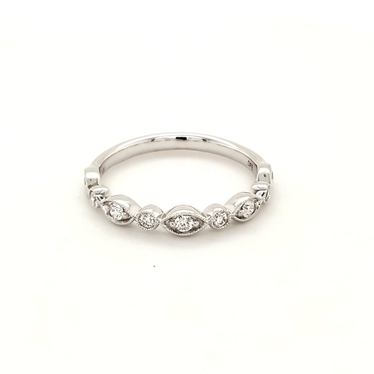 ROUND & ILLUSION MARQUISE DIAMOND WEDDING BAND – 0.30 TCW