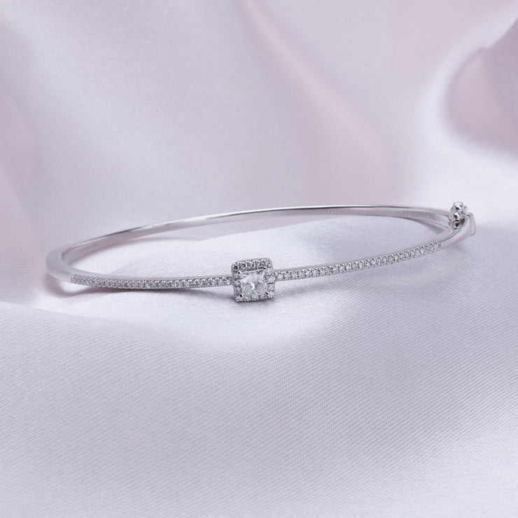 LUVENTE – DIAMOND BANGLE BRACELET