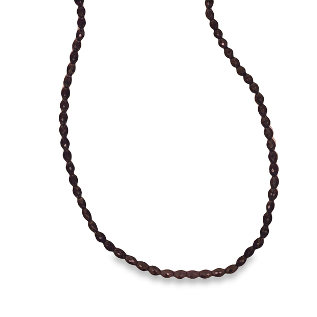 OVAL BLACK BEAD NECKLACE