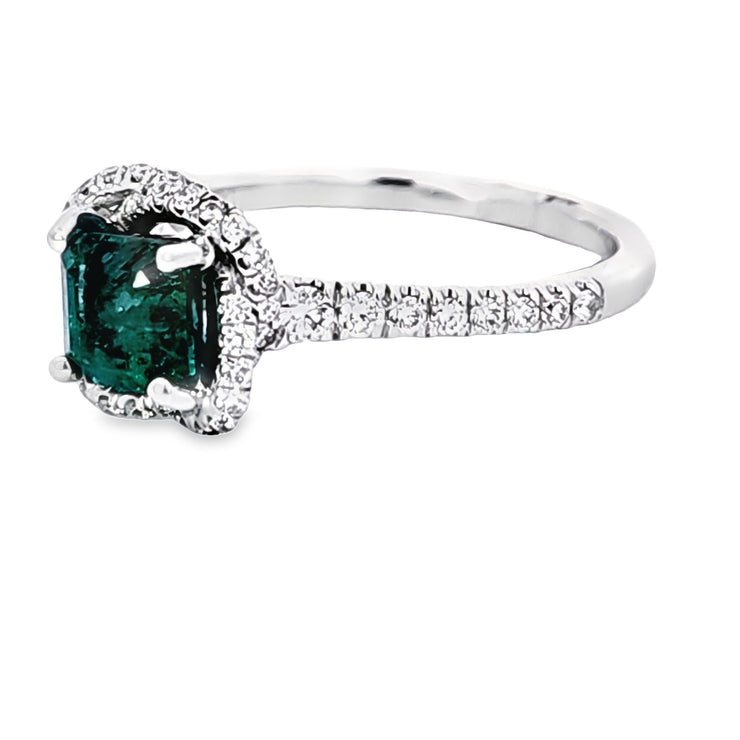 EMERALD & DIAMOND RING