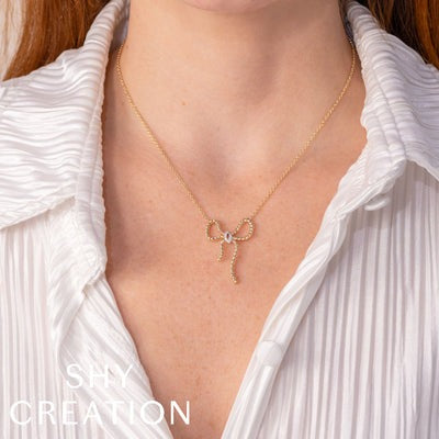 Shy Creation - Diamond Bow Pendant