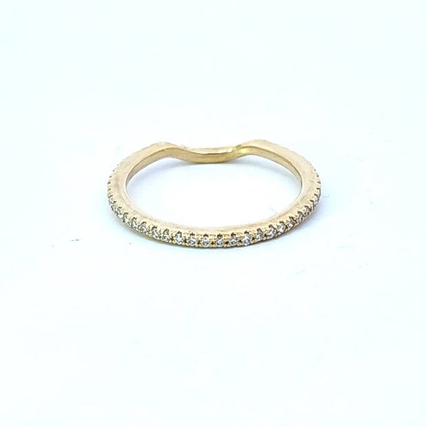 YELLOW GOLD PAVE DIAMOND CONTOUR ETERNITY RING