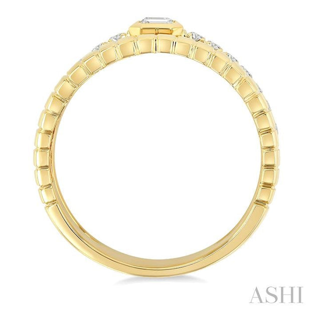 Emerald Shape Bezel Diamond Fashion Open Ring