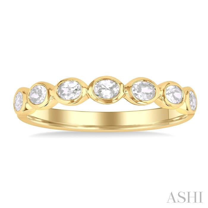 ASHI - Oval Diamond Stackable Ring