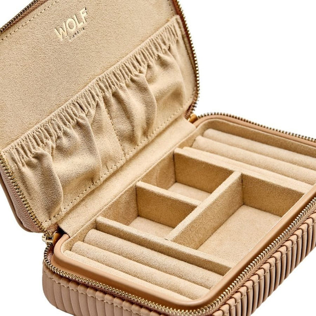 Wolf - Bella Zip Case - Mocha