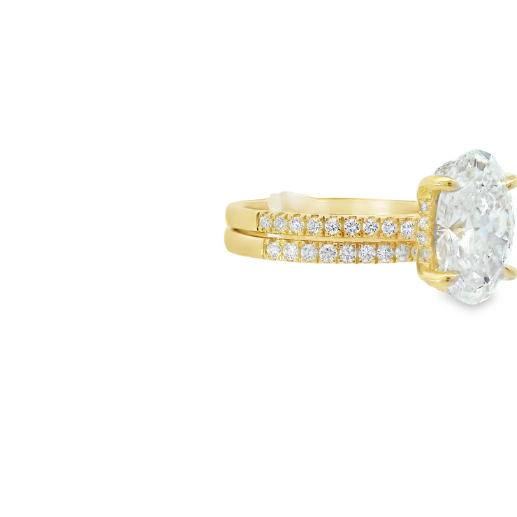 Diamond Wedding Set - 3 Ct Oval Center