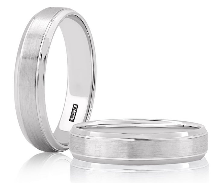 A Jaffe - Men's Wedding Band